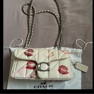 NWT coach quilted tabby 20